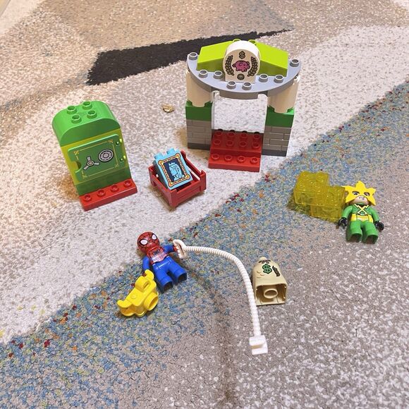 Lego Duplo 10893 Spider-Man vs Electro Complete Set Marvel Comics Superhero - Picture 1 of 4